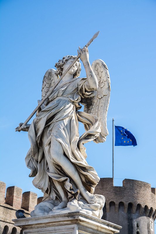 Statue of Angel on the Sant Angelo bridge