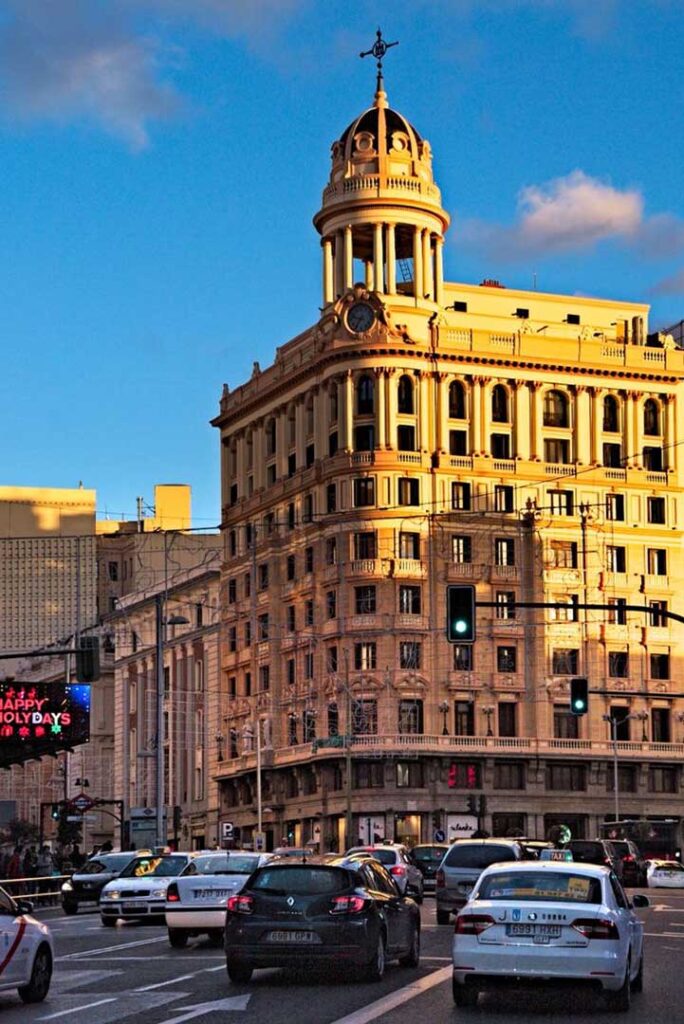 Edificio La Adriática, Madrid