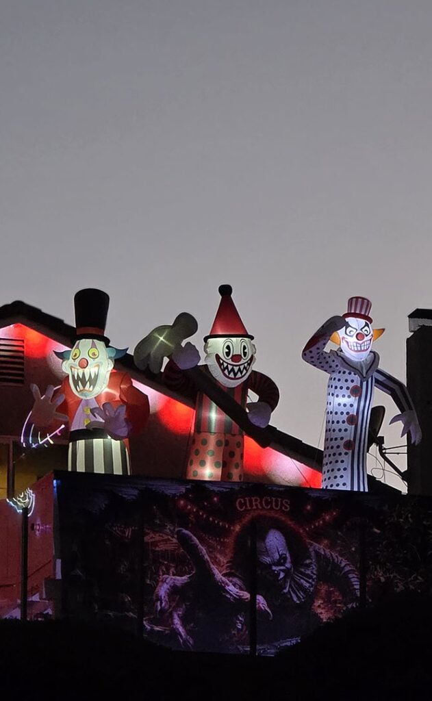 Halloween Clowns